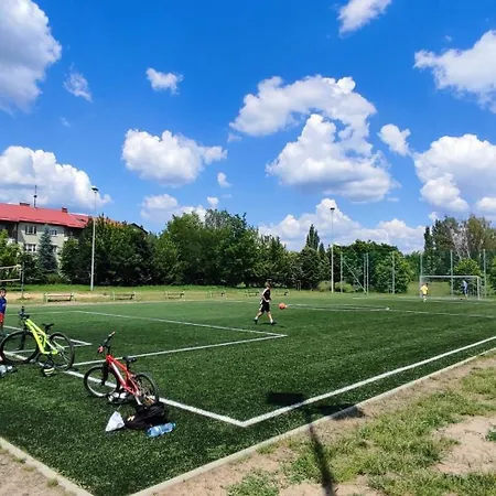 Urokliwy Azyl W Miescie: Komfort I Spokoj, Projektor I Hi-fi, 6 Minut Kolejka Do Centrum. * Poznań